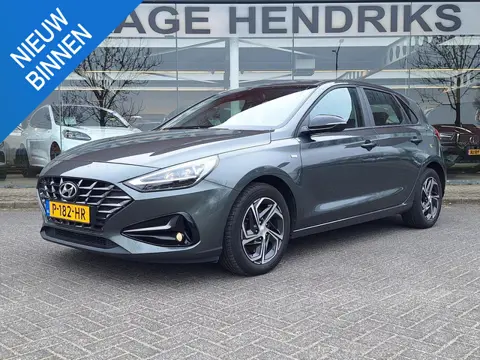 Hyundai i30 1.0 T-GDi MHEV Comfort Smart | Trekhaak | LED | Climate | Navi | Camera | CC |