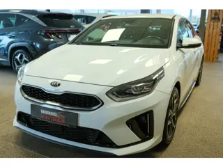 Kia ProCeed 1.4T-GDI GT-Line Edition Addcruise, Lane Assist, Camera, Apple carplay, Xenon, Zeer comp