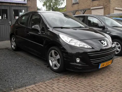 PEUGEOT 207 1.6 Premiere, 5 Drs, trekhaak