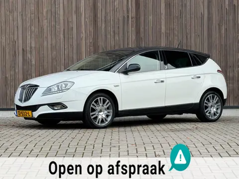 Lancia Delta 1.8-16V Di Platinum / Leder / Trekhaak /