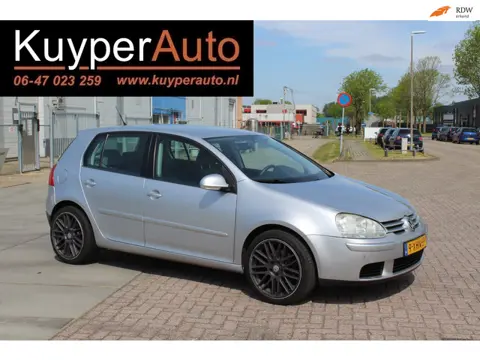 Volkswagen Golf 2.0 FSI Sportline Business AUTOMAAT 5 DRS