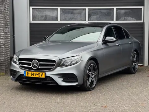 Mercedes-Benz E-klasse 300 e AMG Sport, Softclose, HUD, Multibeam, 360 Camera, Pano, Keyless, Burmes
