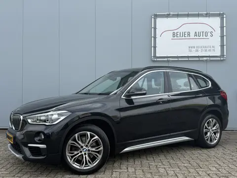 BMW X1 sDrive18i High Executive Automaat/Trekhaak/Camera.