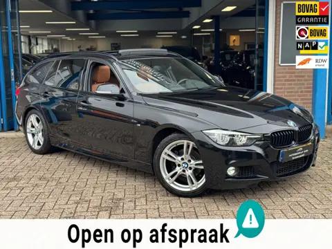 BMW 3-serie Touring 318i M Sport 2019 AUT PANO CAMERA NAP!