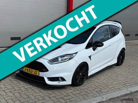 Ford Fiesta 1.0 EcoBoost Sport | MAXTON DESIGN | sterrenhemel