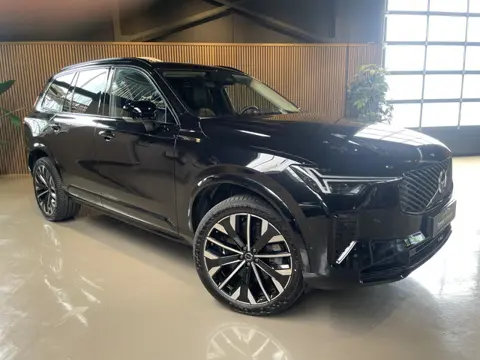 Volvo XC90 2.0 T8 Plug-in hybrid AWD Plus Black Edition Panoramadak, Bowers & Wilkens, Stoelverwarmi
