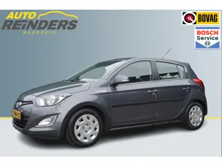 Hyundai i20 1.2i i-Deal 5-drs + Airco/ Trekhaak/ PDC/ Nieuwe APK/ Garantie!