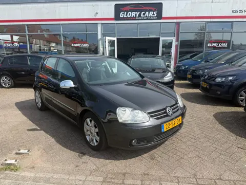 Volkswagen Golf 1.6 FSI Sportline
