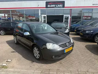 Volkswagen Golf 1.6 FSI Sportline