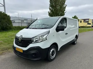 Renault Trafic 1.6 dCi Airco Navigatie Carplay Cruise control Trekhaak
