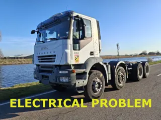 Iveco TRAKKER 410 8X4 (bj 2007)