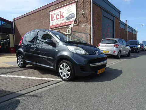 Peugeot 107 1.0-12V XS (bj 2011)