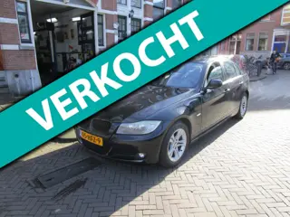 BMW 3-serie 318i Business Line 4-Deurs Zwart Nieuwe Distr-ketting ! ! !