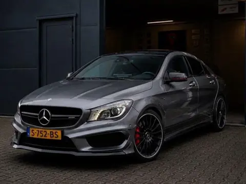 Mercedes-Benz CLA-klasse AMG 45 4MATIC Edition 1 / PANO / CARPLAY / CAMERA / ALCANTARA-LEDER / HARMA