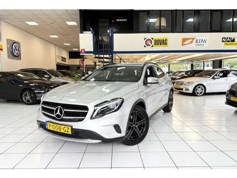 Mercedes-Benz GLA 200 Ambition Bovag Garantie (bj 2015)