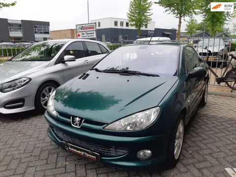 Peugeot 206 CC 1.6-16V Roland Garros bouwjaar: 2002 nieuwe APK