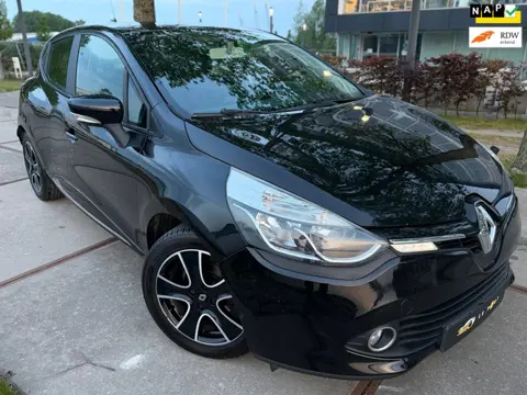 Renault Clio | 0.9 | TCe | 5 DR | 2013 | NWE KETTING | LED | CRUISE