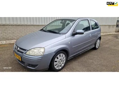 Opel Corsa 1.0-12V Silverline APK 06-05-2027 !!!
