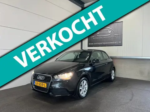 Audi A1 1.2 TFSI S-Line Stoelverwarming, Parkeersensoren Achter, Airco, Navigatie, Elektrische Ramen