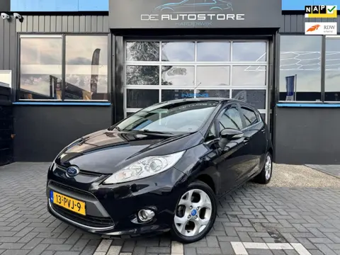 Ford Fiesta 1.25 Titanium X 1e Eig Airco pdc Lm velgen Zeer Mooie Auto!!!