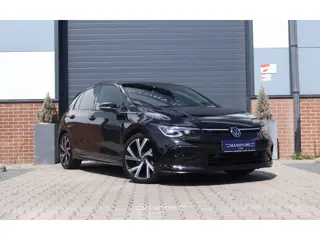 Volkswagen GOLF 1.5 eTSI R-Line