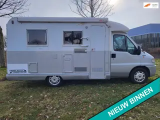 Fiat DUCATO 2.8TD MONCAYO half integraal frans bed