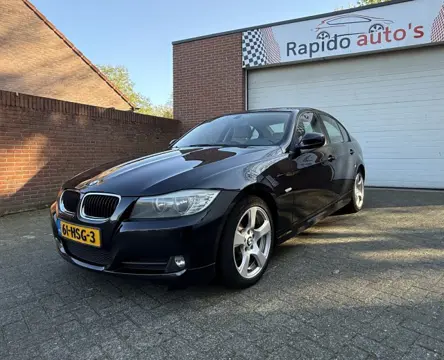 BMW 3-SERIE 318I 2.0 L BUSINESS LINE Leder Bekleding  Navi 