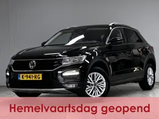 Volkswagen T-Roc 1.5 TSI Style Business /150PK! /Lane Assist! /Apple + Android /DAB+! /Navi /Airco /