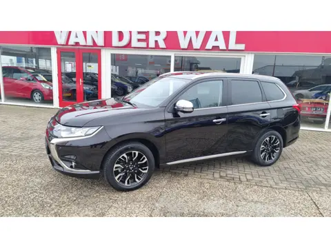 Mitsubishi Outlander 2.0 PHEV instyle (bj 2015, automaat)