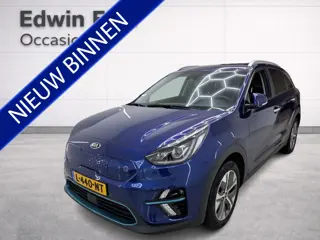 Kia e-Niro ExecutiveLine 64 kWh | Leder | Schuif kanteldak SOH 100% | Andriod Auto | Apple carplay |