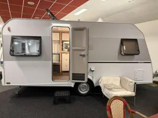 Knaus Sport 450 FU FRANSBED RONDZIT NIEUW