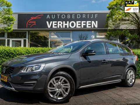Volvo V60 Cross Country 2.0 T5 AWD Nordic+ - AUTOMAAT - LEDER - XENON - PARKEERCAMERA - LANE ASSIST 