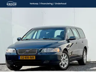 Volvo V70 2.4 Momentum | 2005 | Automaat | Trekhaak | Dealer onderhouden |