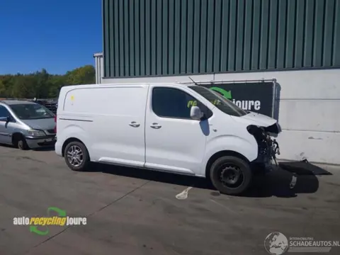 Peugeot Expert onderdelen (kleur: EWP) donorauto (bj 2019)