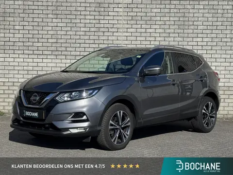 Nissan Qashqai 1.3 DIG-T Design Edition | Dealer Onderhouden | Panoramadak | Trekhaak | All Season B