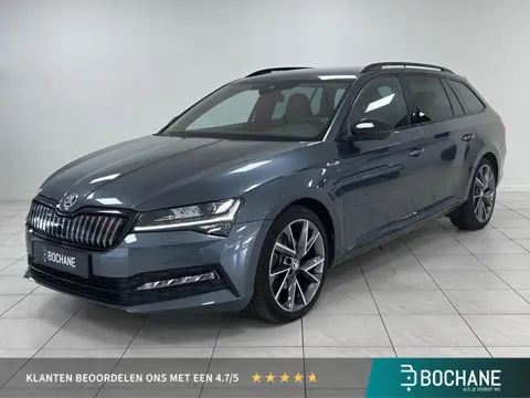 Skoda Superb Combi Hybrid Sportline | NAVIGATIE | SOH 90,3 % | ACHTERUITRIJCAMERA | ELEKTRISCHE ACHT