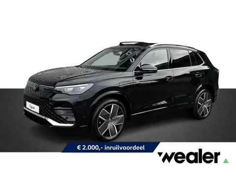 Volkswagen Tiguan R-Line Edition 1.5 eHybrid 150 kW / 204 PK DSG | Trekhaak wegklapbare kogel | Comf