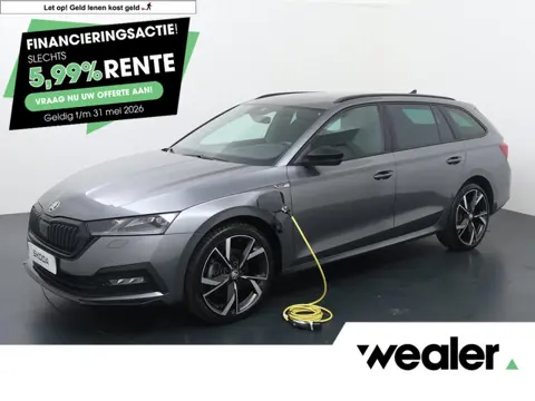 Skoda Octavia Combi 1.4 TSI iV PHEV Sportline Business | 204 PK | Automaat | 19" LM velgen | Head-up