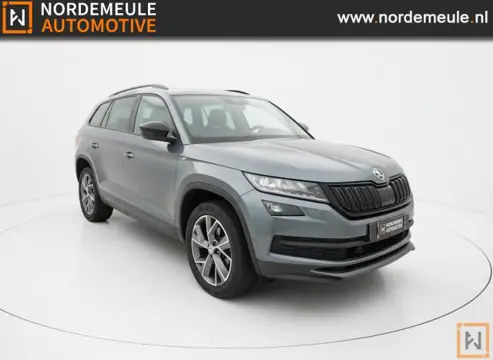 SKODA KODIAQ 1.5 TSI SportLine Business 7P, Xenon, Apple Carplay, Pano