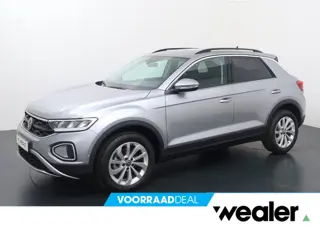 Volkswagen T-Roc Life Edition 1.0 85 kW / 116 pk TSI SUV 6 versn. H and | Navigatie | Climatronic | 
