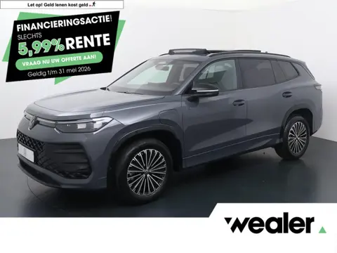 Volkswagen Tayron 1.5 eHybrid R-Line Edition | 272 PK | SoH 100% | Trekhaak | Panoramadak | Head-up 