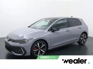Volkswagen Golf GTE 1.5 eHybrid 200 kW / 272 PK Hatchback 6-DSG | Panoramadak | Black Style |