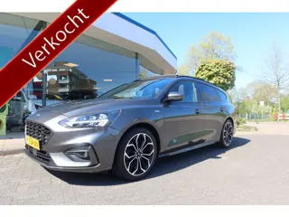 Ford FOCUS Wagon 1.5 150PK A/T ST-Line PANO I TREKHAAK I Winterpack ! 64dkm
