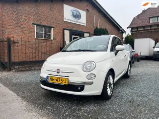 Fiat 500 1.2 Lounge ( Panoramdak + Airco + Elektrische ramen )