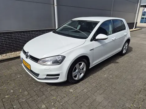Volkswagen Golf 1.4 TSI Business Edition - apk 16 mei 2027 - cup