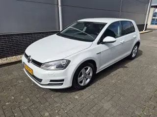 Volkswagen Golf 1.4 TSI Business Edition - apk 16 mei 2027 - cup