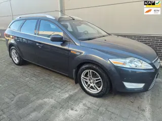 Ford Mondeo Wagon 2.0-16V Titanium - nap - nederlandse auto - apk november 2026