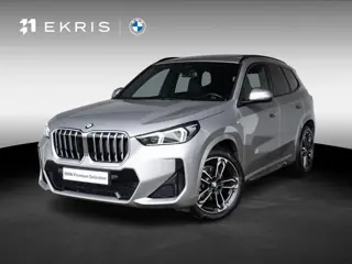 BMW X1 sDrive18i | M Sportpakket | Travel Pack | Driving Assistant Plus | Comfort Access | Achteruit