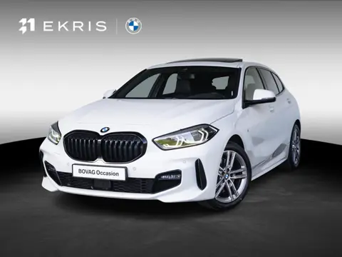 BMW 1 Serie 118i | M Sport | Panoramadak | PDC | Cruise Control | 17''