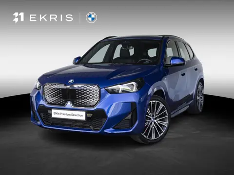 BMW iX1 xDrive30 | M Sportpakket Pro | Premium Pack | Comfort Access | Achteruitrijcamera | Panorama